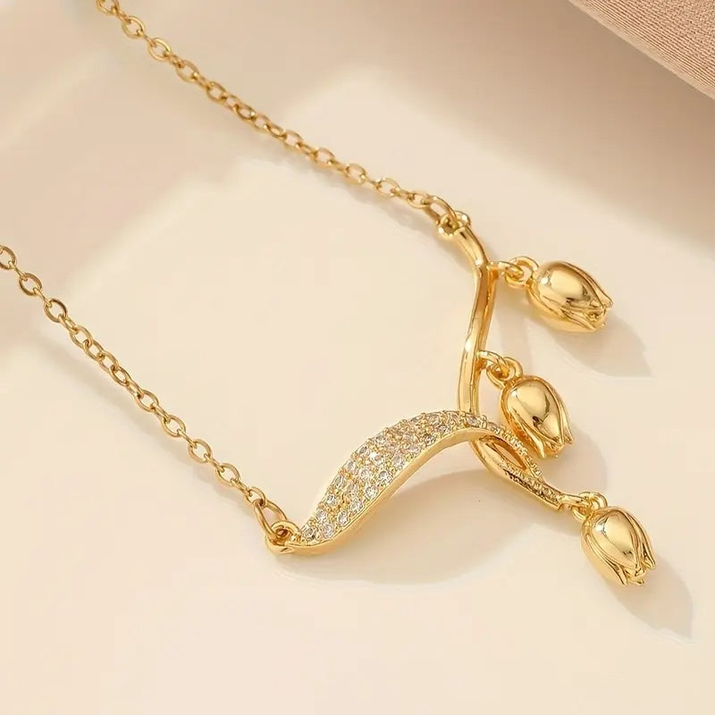 Elegance i Guld – Toriela Halskæde