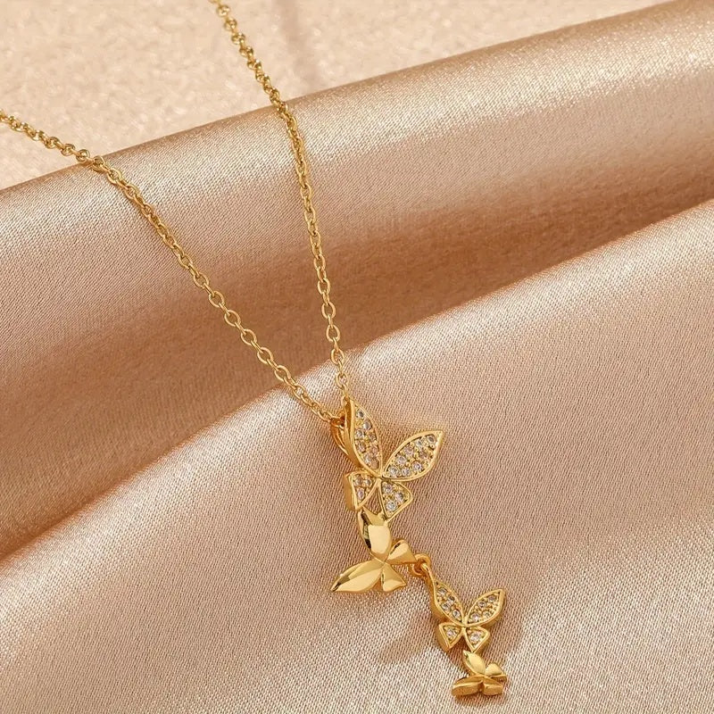 Sommerfuglefløj – "Aurora" Halskæde med Guld og Zirkonia