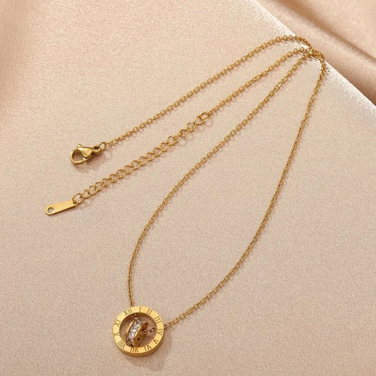 Tidsløs Elegance – "Roma" Halskæde med Romertal