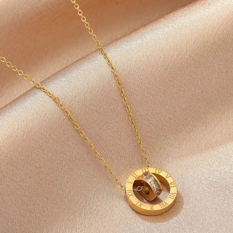 Tidsløs Elegance – "Roma" Halskæde med Romertal