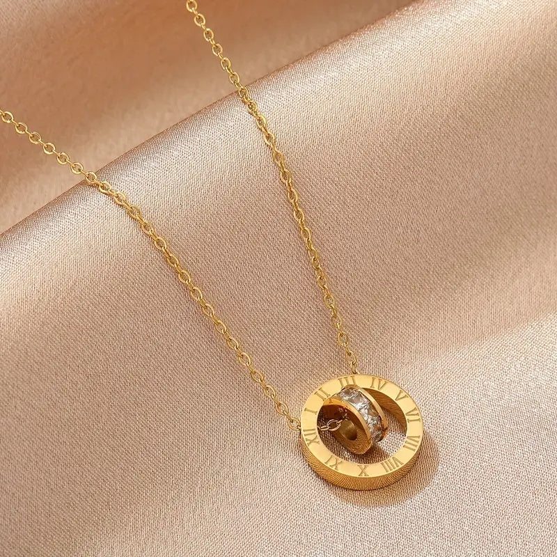 Tidsløs Elegance – "Roma" Halskæde med Romertal